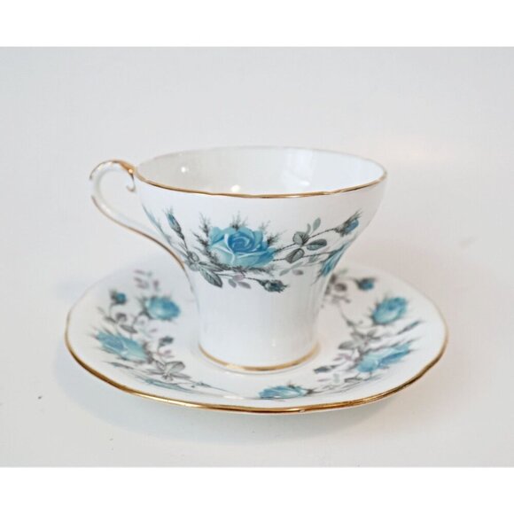 Vintage Aynsley Teacup & Saucer Tea Cup Blue Roses With Gold Gilt 1952 Corset o - Picture 3 of 6